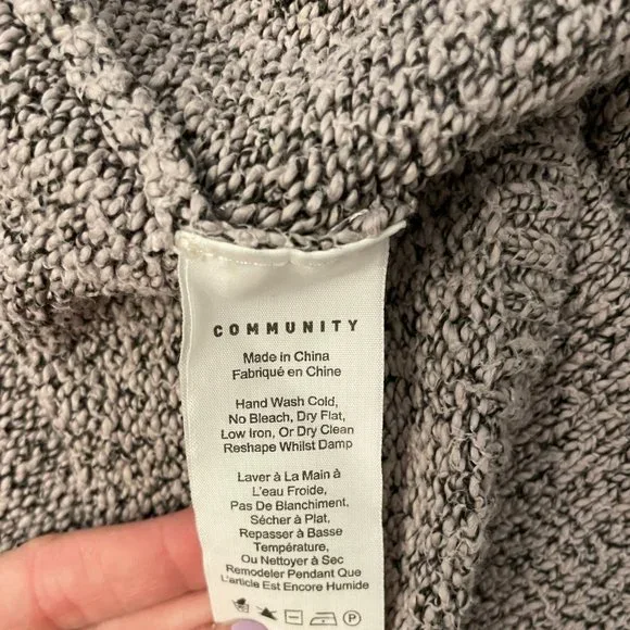 SOLD Community Cardigan - Picture 6 of 7